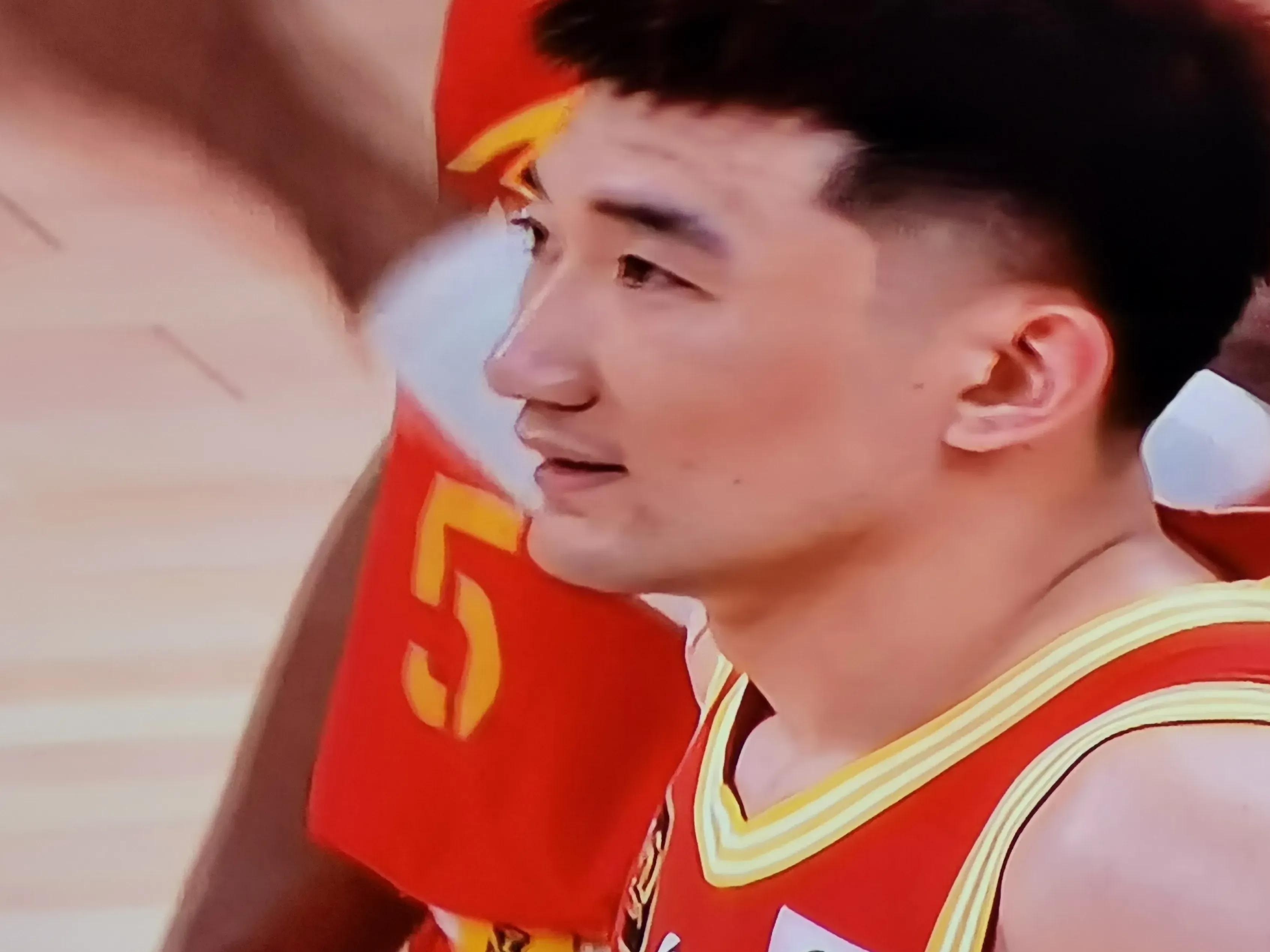 爱游戏大厅-篮网横扫福建队，孙铭徽状态火热