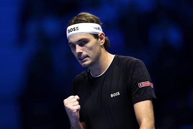 爱游戏官网-联合杯横扫年终总决赛，辛纳惊艳四座