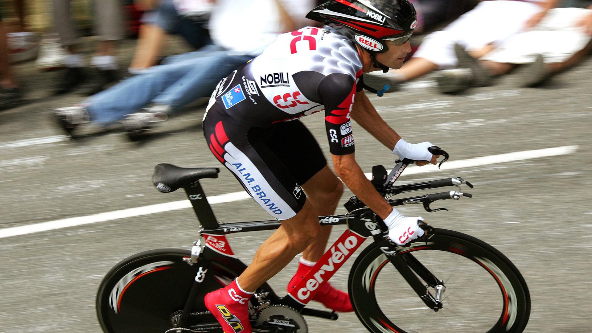 ayx世界杯2026-利拉德一剑封喉，当NBA的冷血杀手遇见CBA的钢铁洪流